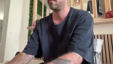 justmeandyou00 online show from 02/09/25, 11:58