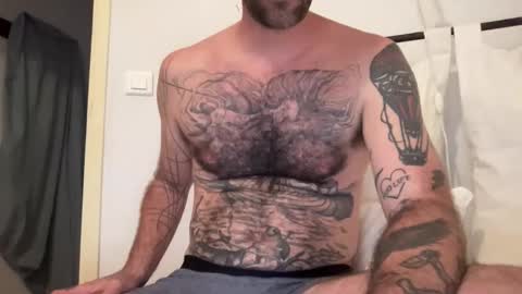 justmeandyou00 online show from 09/14/25, 04:39