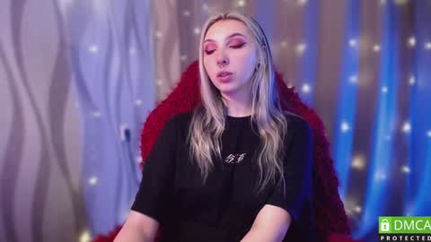 justmeowgirl online show from 01/29/25, 05:40