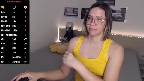 Snapshot of justmexy7 chatting on 02/08/25, 05:51 Julie online show from 02/08/25, 05:51