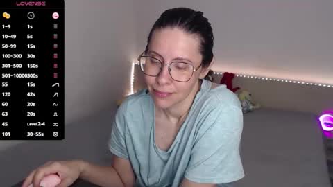 Julie online show from 05/29/26, 03:59