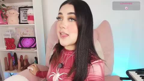 Emy online show from 03/04/26, 12:27