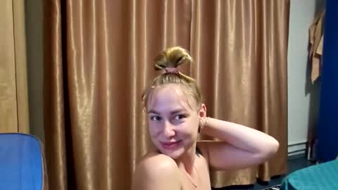 Snapshot of justonetime333 chatting on 12/16/24, 06:49 Ana online show from 12/16/24, 06:49