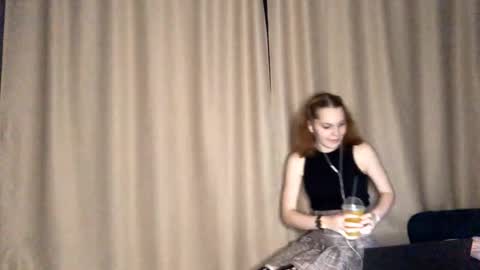 Snapshot of justprettygirl chatting on 10/10/25, 07:46 Lina online show from 10/10/25, 07:46