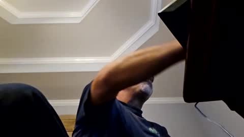 Snapshot of justredneck chatting on 12/19/24, 04:34 justredneck online show from 12/19/24, 04:34