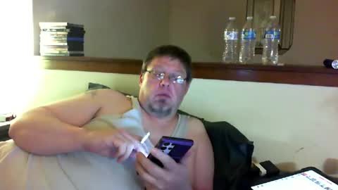 Snapshot of justsetfree chatting on 02/08/25, 02:27 justsetfree online show from 02/08/25, 02:27