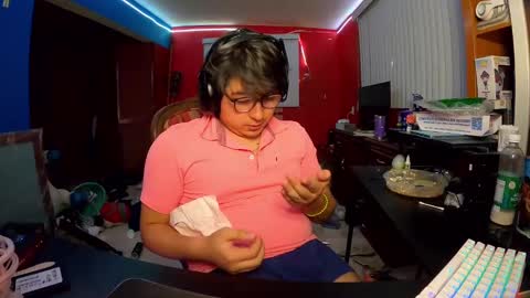 Snapshot of justsky117 chatting on 01/27/25, 02:42 justsky117 online show from 01/27/25, 02:42