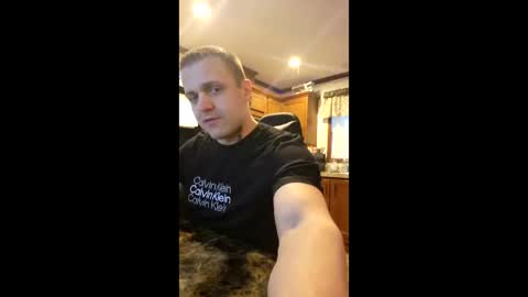 justus0624 online show from 04/01/26, 12:11