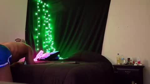 Snapshot of justwannalookgood4ya chatting on 02/03/25, 06:07 Eetantungfuk Mias online show from 02/03/25, 06:07