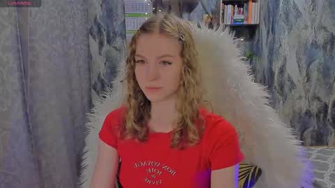 Snapshot of juxxxsybunx chatting on 10/04/25, 11:52 Juxsy online show from 10/04/25, 11:52