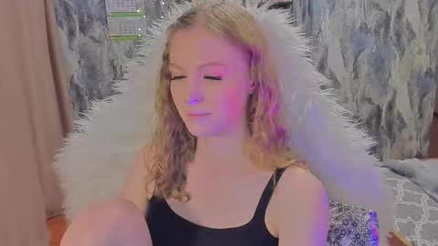 Snapshot of juxxxsybunx chatting on 11/21/25, 03:54 Juxsy online show from 11/21/25, 03:54