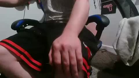 Rock  Peaches  Last tipper gets surprise online show from 09/21/25, 06:48