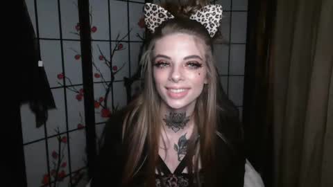 K8X4U LOVE ME online show from 01/20/25, 05:15