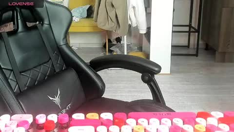 Alice online show from 04/08/26, 08:14