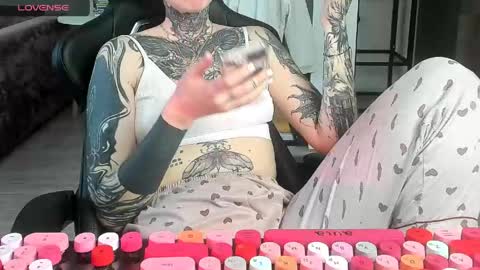 Alice online show from 04/15/26, 06:31