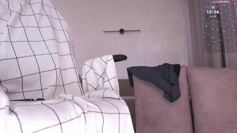 Amely online show from 02/27/25, 08:17