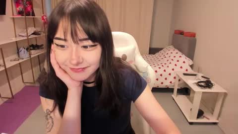 Snapshot of ka00ru_chan chatting on 02/06/26, 09:12 Kaoru online show from 02/06/26, 09:12