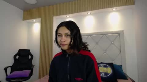 Kat online show from 04/26/26, 03:37