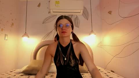 kaate_sweett online show from 10/31/25, 11:55