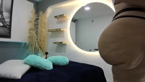 Antonella online show from 11/05/25, 04:45