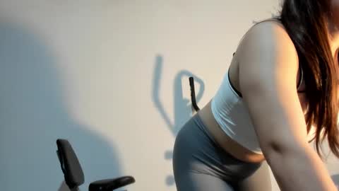 ChloeIndependient model online show from 02/21/25, 05:42