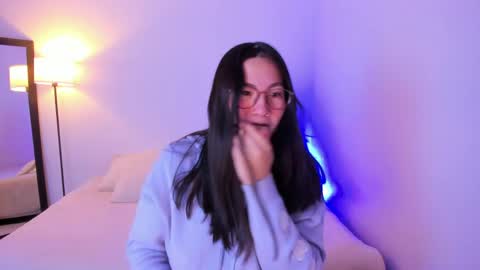 ChloeIndependient model online show from 03/01/26, 09:11