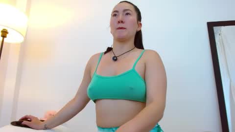 ChloeIndependient model online show from 05/05/26, 06:38