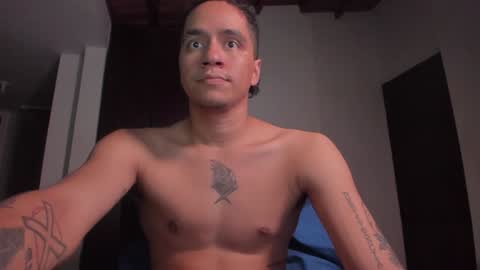 kai_herectix online show from 01/03/25, 11:33