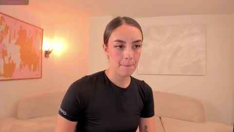 Kaia Ferreira online show from 02/17/26, 06:25