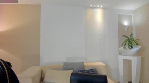 Kaia Ferreira online show from 02/21/26, 12:06