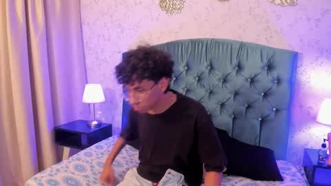 kai online show from 03/01/26, 03:08