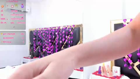 kelly online show from 02/20/25, 05:40