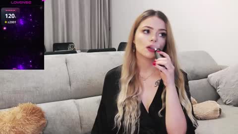 Snapshot of kailyn_moen01 chatting on 01/16/25, 08:36 Kailyn online show from 01/16/25, 08:36