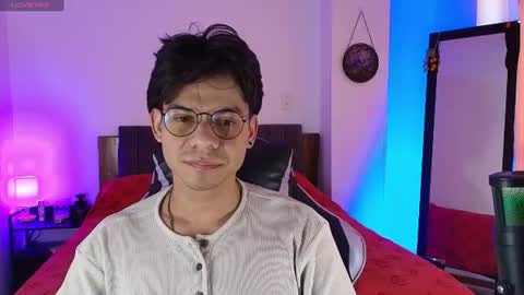 Snapshot of kain_moretti chatting on 06/18/26, 11:58 KAIN online show from 06/18/26, 11:58