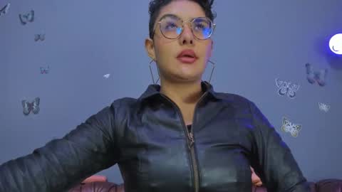 kaira_mosse_ online show from 01/09/26, 11:35