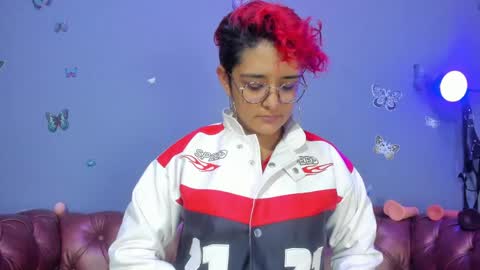 kaira_mosse_ online show from 05/07/26, 10:20