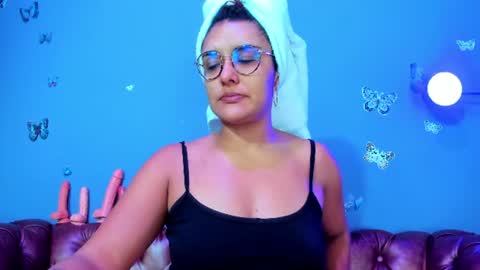 Snapshot of kaira_mosse_ chatting on 07/08/26, 11:48 kaira_mosse_ online show from 07/08/26, 11:48
