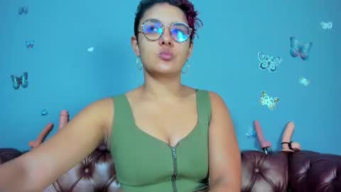 Snapshot of kaira_mosse_ chatting on 07/12/26, 11:45 kaira_mosse_ online show from 07/12/26, 11:45