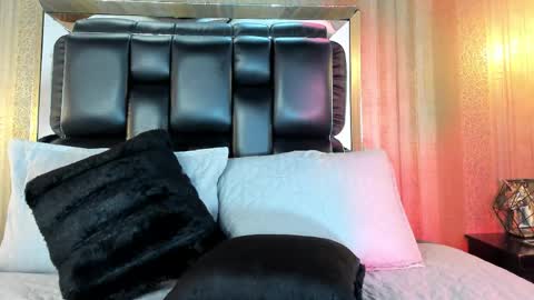 Kairy online show from 05/18/26, 06:58