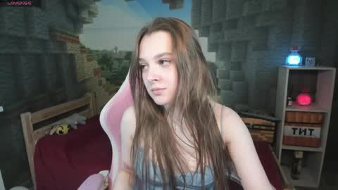 Kaisa online show from 04/15/26, 08:10
