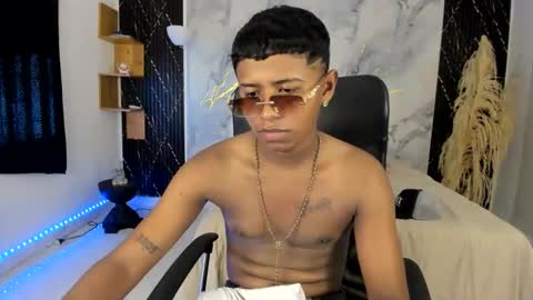 kaiser_alpha777 online show from 04/12/26, 06:24