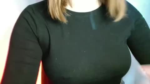 Kaitlin online show from 04/06/26, 10:05