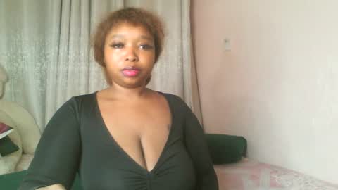 Snapshot of kakey_love chatting on 07/15/26, 02:06 kakey love online show from 07/15/26, 02:06