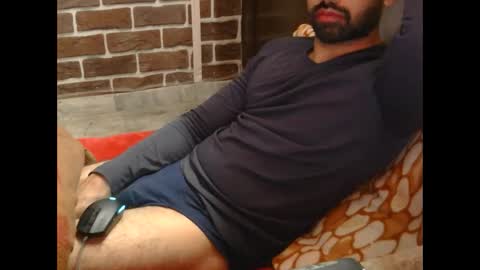 Vicky online show from 01/24/25, 05:11