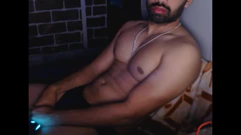 Vicky online show from 02/03/25, 05:14