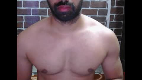 Vicky online show from 02/04/25, 06:27