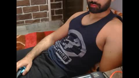 Vicky online show from 02/05/25, 06:15