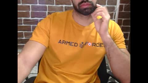 Vicky online show from 02/25/25, 11:41