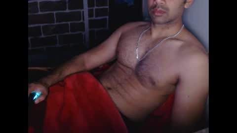 Vicky online show from 03/01/25, 06:32