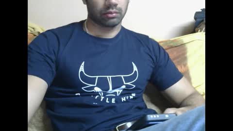 Vicky online show from 03/05/25, 05:18